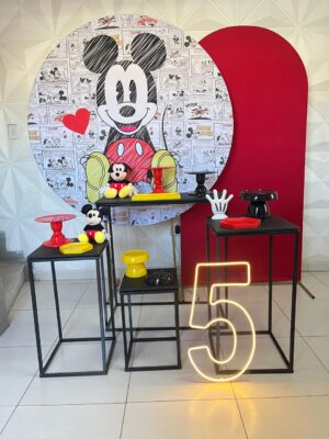 Mickey Mesas Ferro Luxo